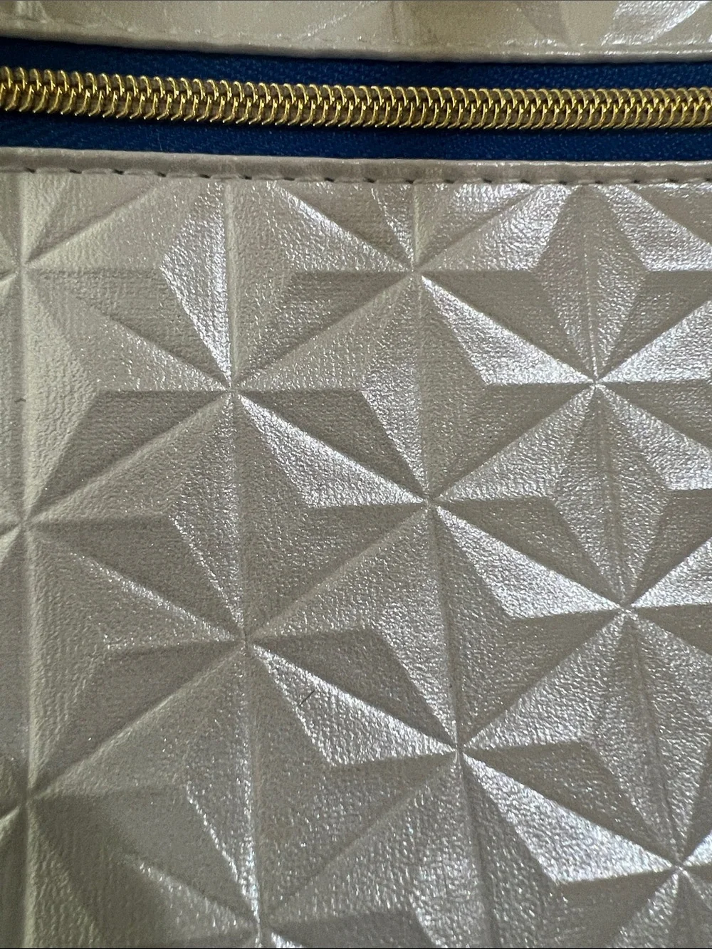 ipsy White Geometric Cosmetic Pouch with Blue Trim and Gold Pull